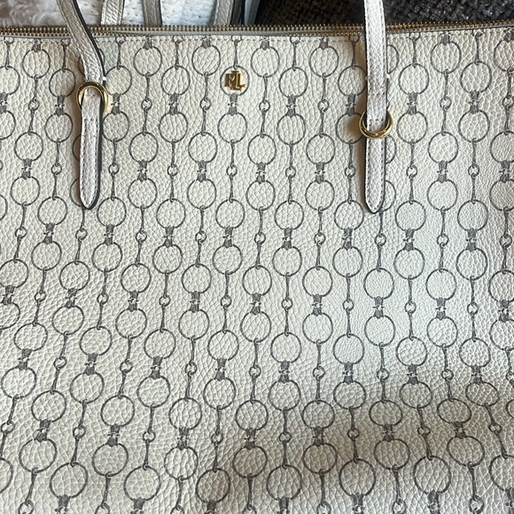 Ralph Lauren Pebble Keaton Tote - Picture 4 of 9